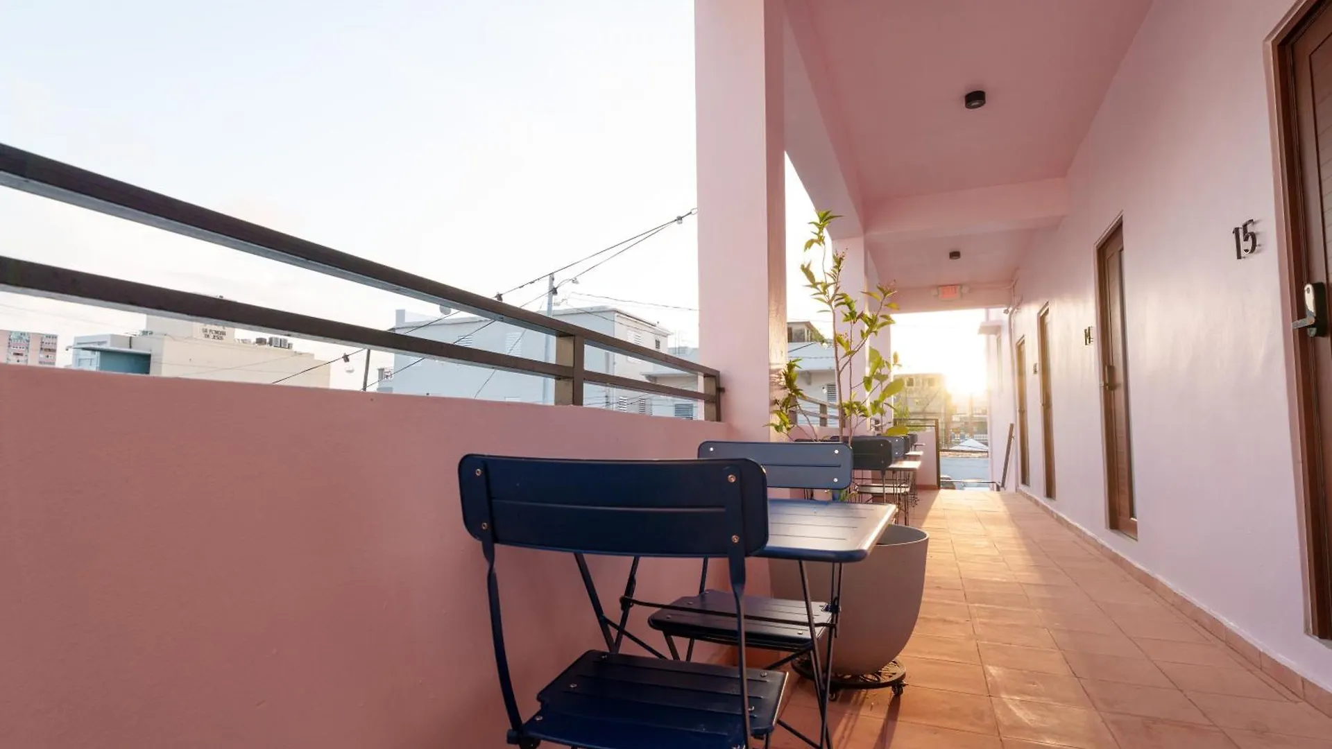Room 13 Breezy Veranda Stay With City Views San Juan Hotel