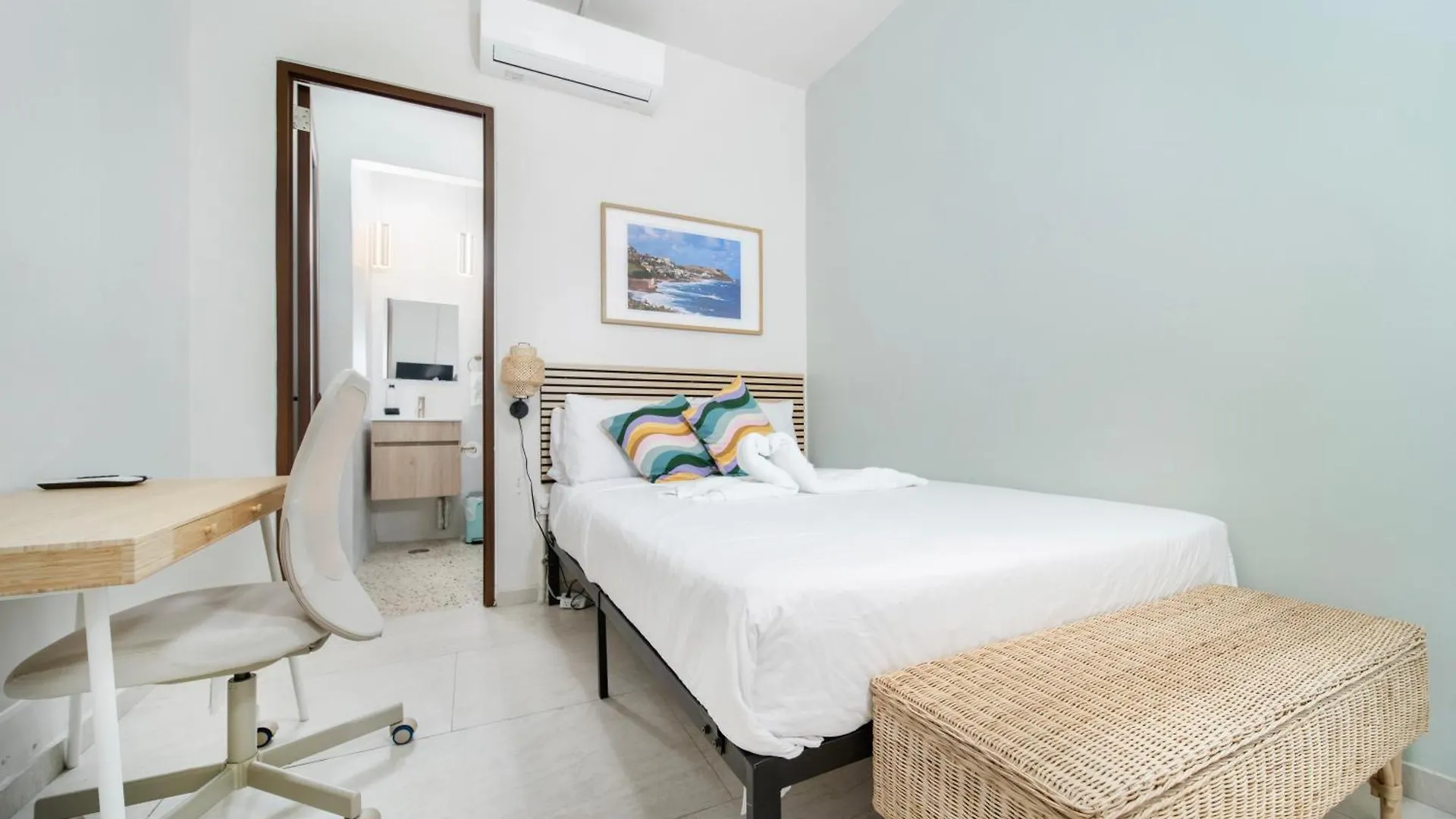 Room 13 Breezy Veranda Stay With City Views contacts